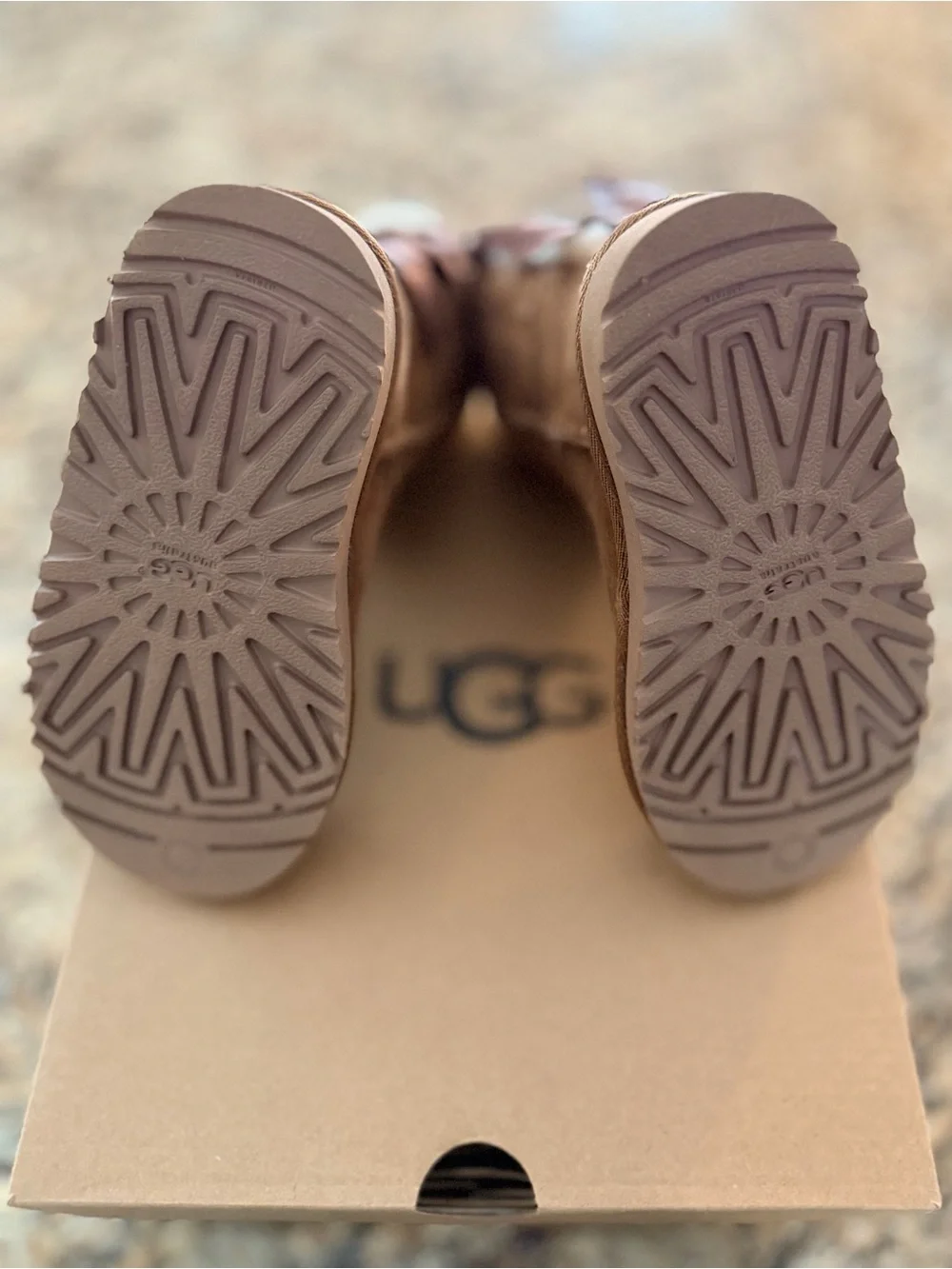 New - In Box - UGG Bailey Bow Boot - Chestnut - Toddler Size 10
